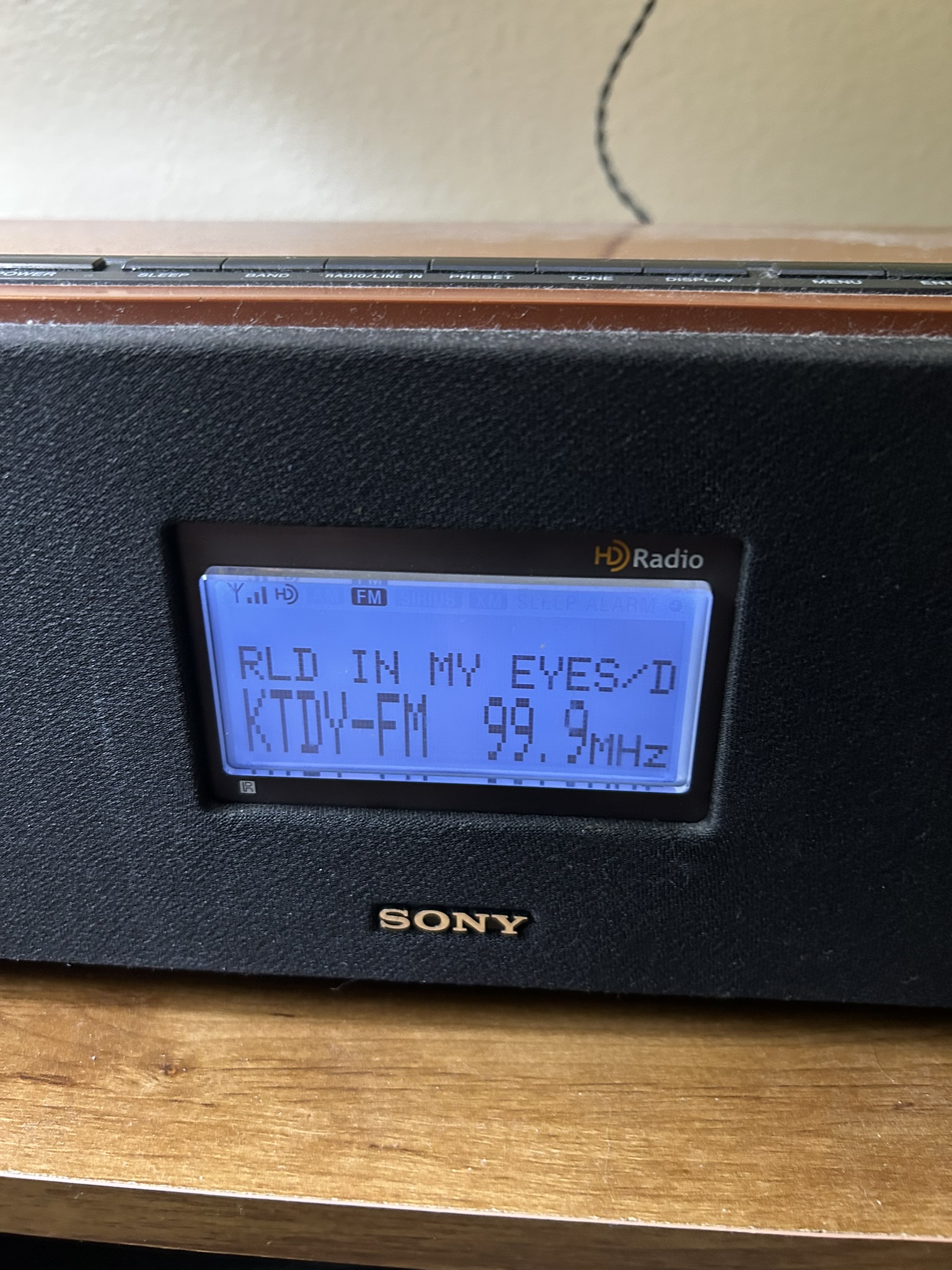 KTDY Lafayette, LA (distance unavailable, roughly same as KSMB)